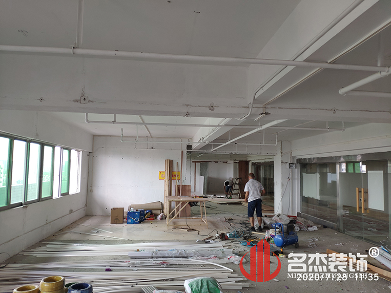 万播联盟办公室装修项目进行中-参观工地-广州装修公司【专注公装】